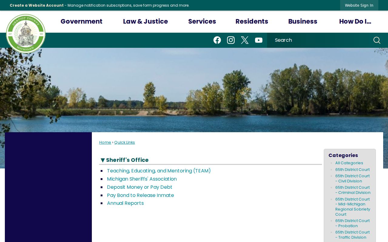 Gratiot County outstanding warrant context showing Sheriff quick links with no public roster